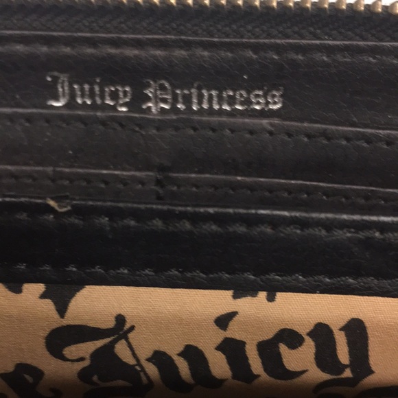 Juicy Couture Wallet - Picture 5 of 5